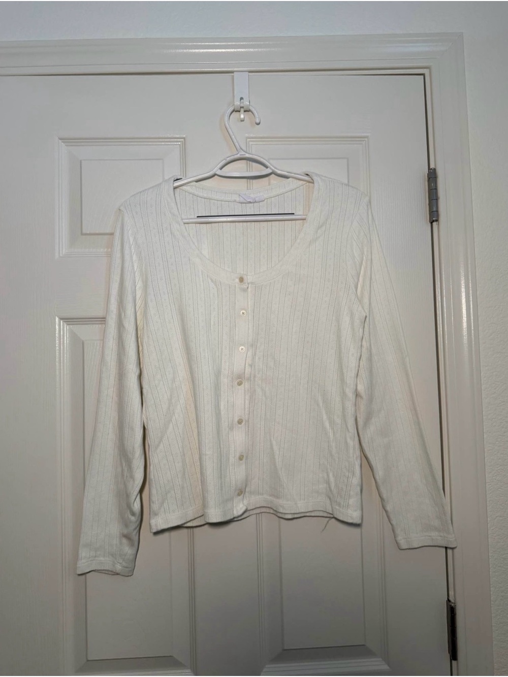 GAP Cream Ribbed Button-Front Long Sleeve Tee